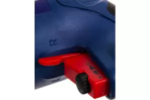 https://cdn.vseinstrumenti.ru/images/goods/stroitelnyj-instrument/shurupoverty/796637/1200x800/52497802.jpg